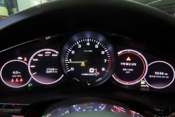 2022 Porsche Cayenne с пробегом 27 663 км