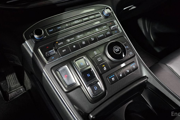 2021 Hyundai Santa Fe с пробегом 75 875 км