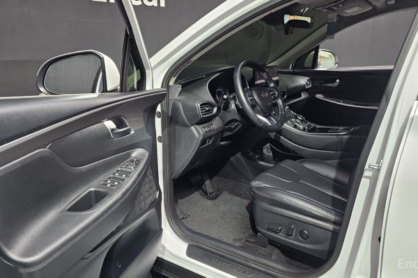 2021 Hyundai Santa Fe с пробегом 75 875 км