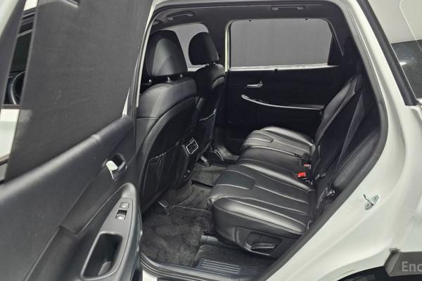 2021 Hyundai Santa Fe с пробегом 75 875 км