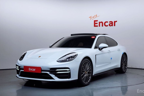 2023 Porsche Panamera с пробегом 34 361 км
