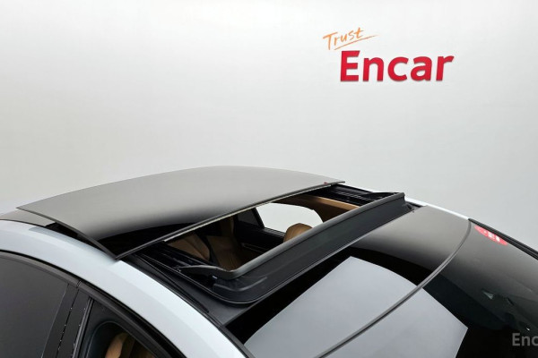 2023 Porsche Panamera с пробегом 9 214 км