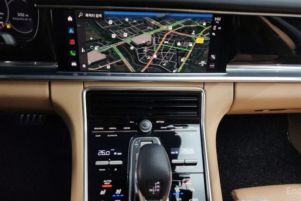 2023 Porsche Panamera с пробегом 34 361 км