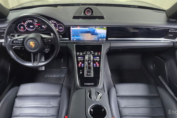 2021 Porsche Panamera с пробегом 73 948 км