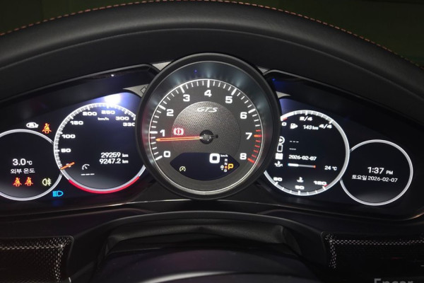 2022 Porsche Panamera с пробегом 29 500 км