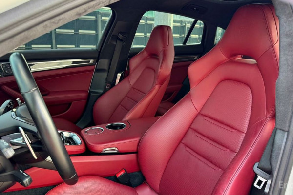 2022 Porsche Panamera с пробегом 61 600 км