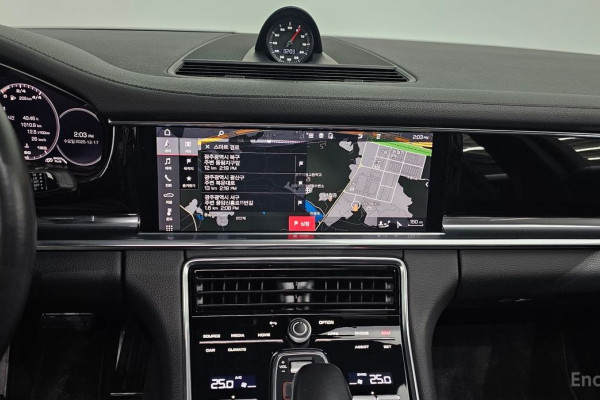 2021 Porsche Panamera с пробегом 105 947 км