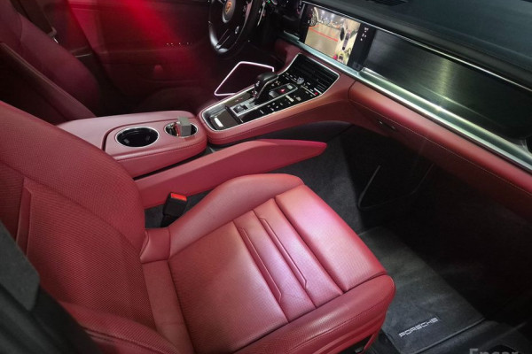 2023 Porsche Panamera с пробегом 43 724 км