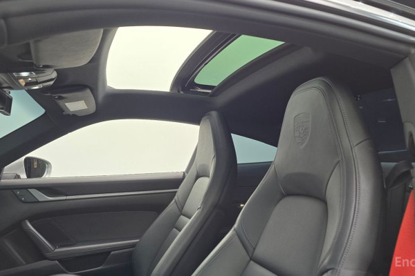 2022 Porsche 911 с пробегом 27 895 км