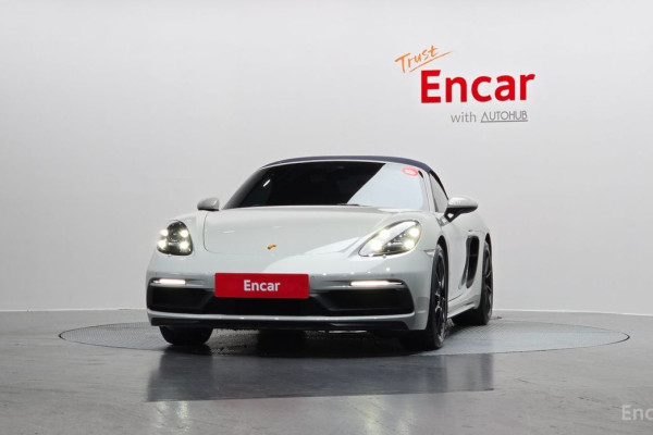 2021 Porsche 718 Spyder с пробегом 17 091 км