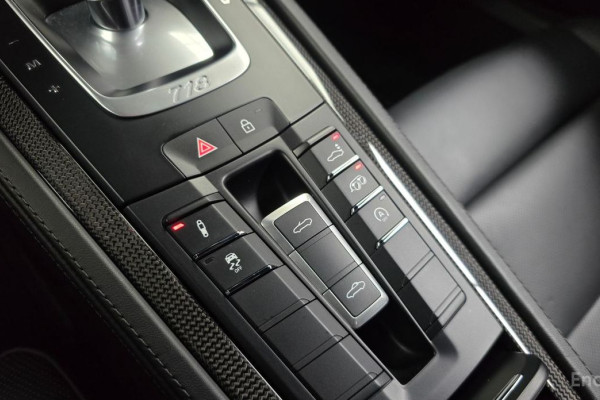 2023 Porsche 718 Spyder с пробегом 11 969 км