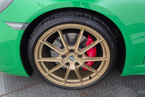 2023 Porsche 718 Spyder с пробегом 26 964 км