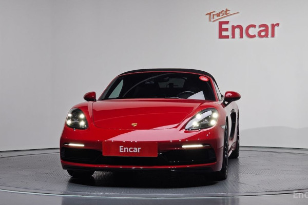 2023 Porsche 718 Spyder с пробегом 27 428 км