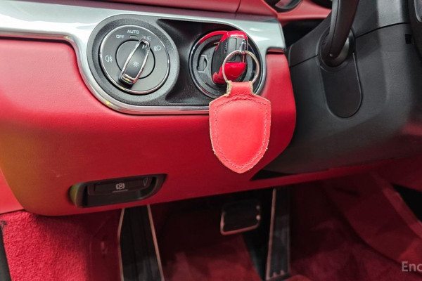 2021 Porsche 718 Spyder с пробегом 10 046 км