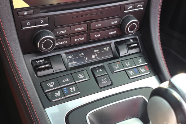 2022 Porsche 718 Spyder с пробегом 60 201 км