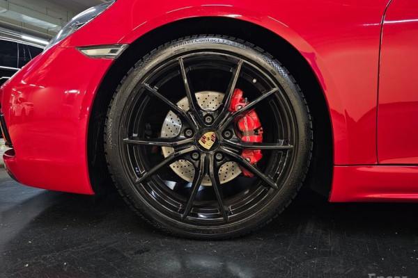 2022 Porsche 718 Spyder с пробегом 36 200 км