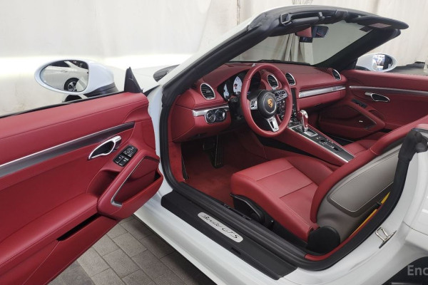 2022 Porsche 718 Spyder с пробегом 18 879 км