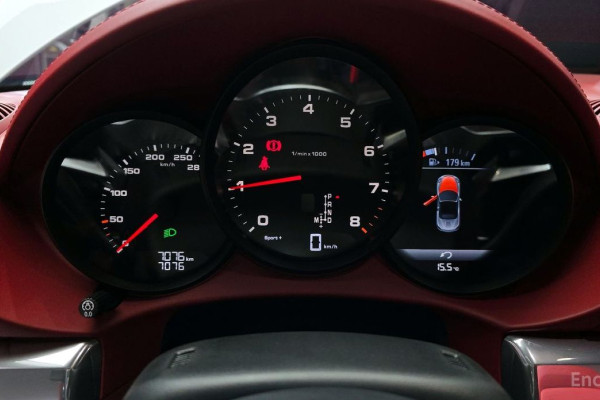 2022 Porsche 718 Spyder с пробегом 7 076 км