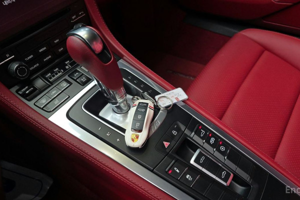 2022 Porsche 718 Spyder с пробегом 7 076 км