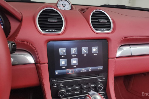 2022 Porsche 718 Spyder с пробегом 18 879 км