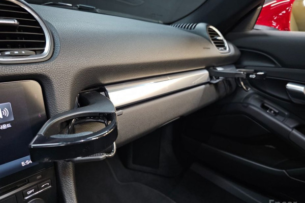 2022 Porsche 718 Spyder с пробегом 36 200 км