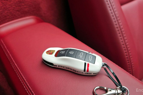 2022 Porsche 718 Spyder с пробегом 7 076 км