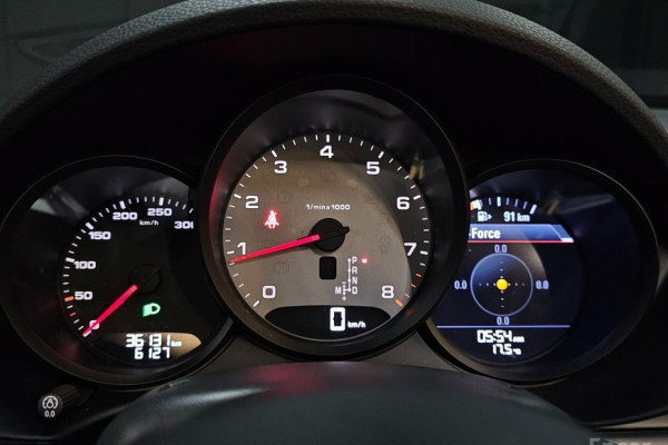 2022 Porsche 718 Spyder с пробегом 36 200 км