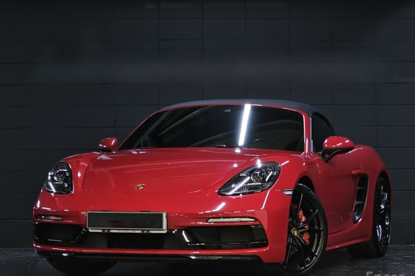 2022 Porsche 718 Spyder с пробегом 36 200 км