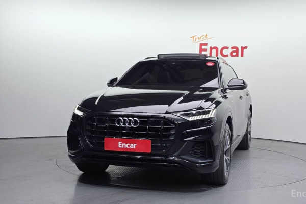 2021 Audi Q8 с пробегом 81 304 км