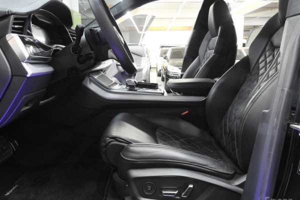 2021 Audi Q8 с пробегом 37 000 км