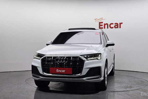 2021 Audi Q7 с пробегом 21 793 км