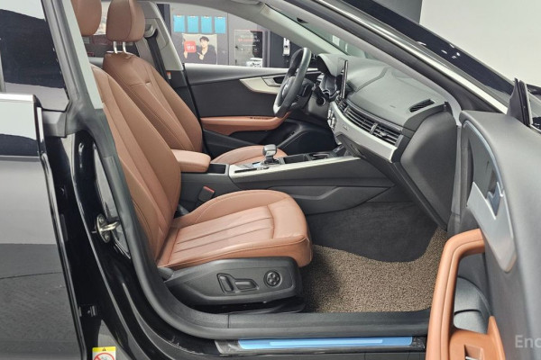 2023 Audi A5 с пробегом 30 832 км