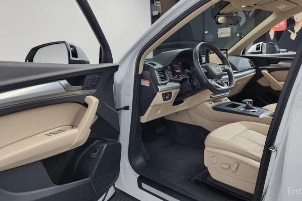 2022 Audi Q5 с пробегом 30 985 км