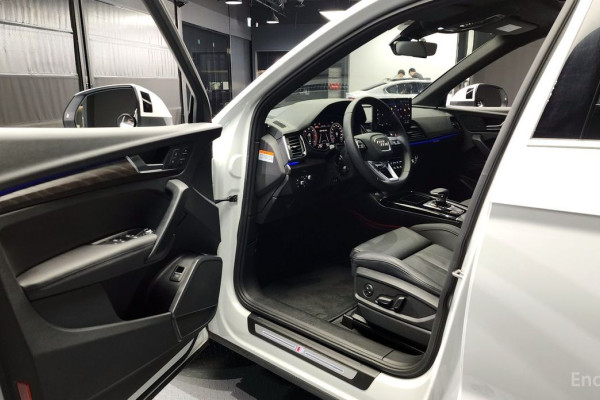 2023 Audi Q5 с пробегом 18 987 км