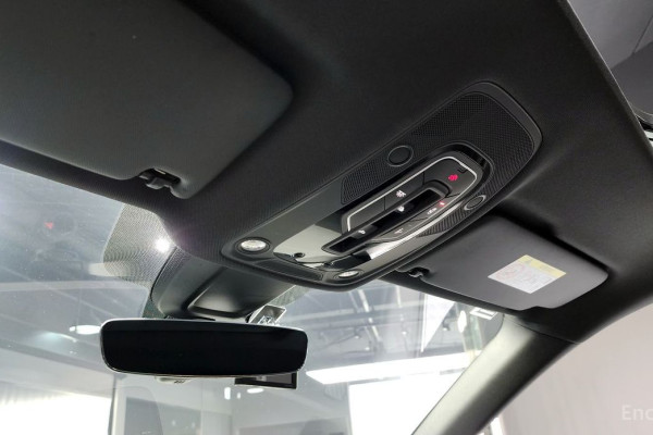 2023 Audi Q5 с пробегом 18 987 км