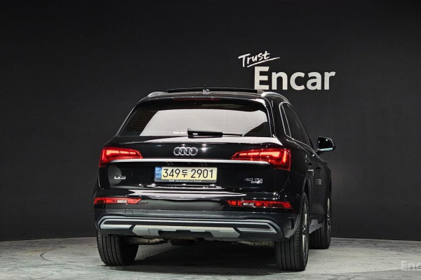 2021 Audi Q5 с пробегом 106 717 км