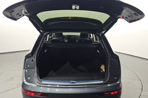 2022 Audi Q5 с пробегом 55 648 км