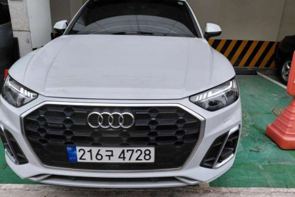 2023 Audi Q5 с пробегом 19 598 км