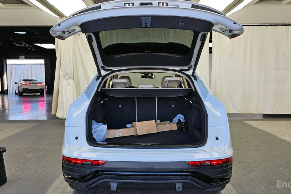 2023 Audi Q5 с пробегом 16 241 км