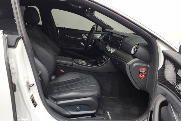 2022 Mercedes-Benz CLS с пробегом 26 226 км