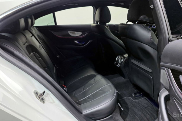 2022 Mercedes-Benz CLS с пробегом 104 345 км