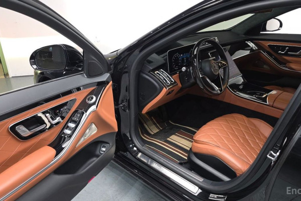 2022 Mercedes-Benz S-Класс с пробегом 39 440 км