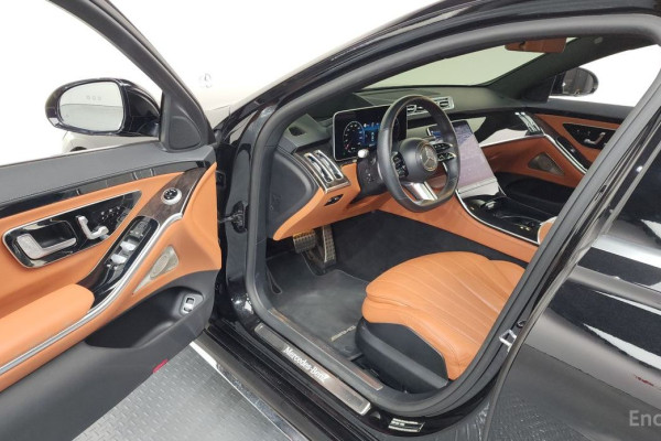 2022 Mercedes-Benz S-Класс с пробегом 65 523 км