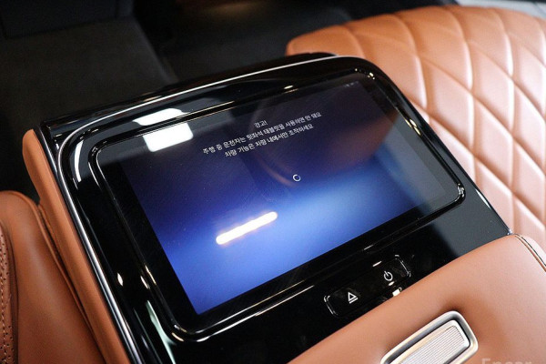 2023 Mercedes-Benz S-Класс с пробегом 14 139 км