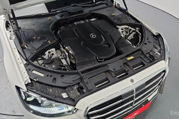 2022 Mercedes-Benz S-Класс с пробегом 15 892 км