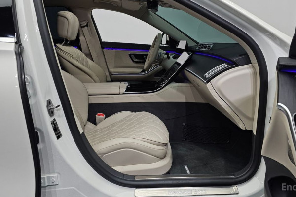 2022 Mercedes-Benz S-Класс с пробегом 15 892 км