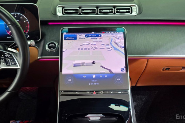 2022 Mercedes-Benz S-Класс с пробегом 45 731 км