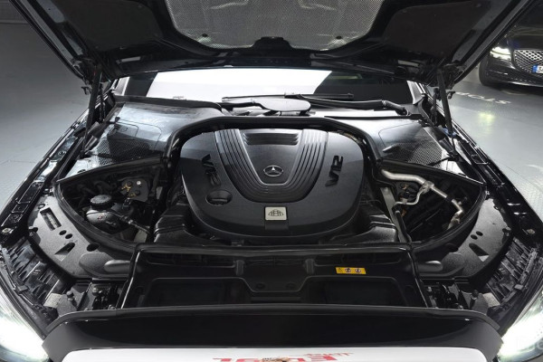 2022 Mercedes-Benz S-Класс с пробегом 68 252 км