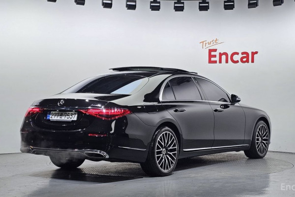 2022 Mercedes-Benz S-Класс с пробегом 61 979 км