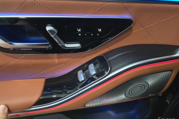 2023 Mercedes-Benz S-Класс с пробегом 49 135 км